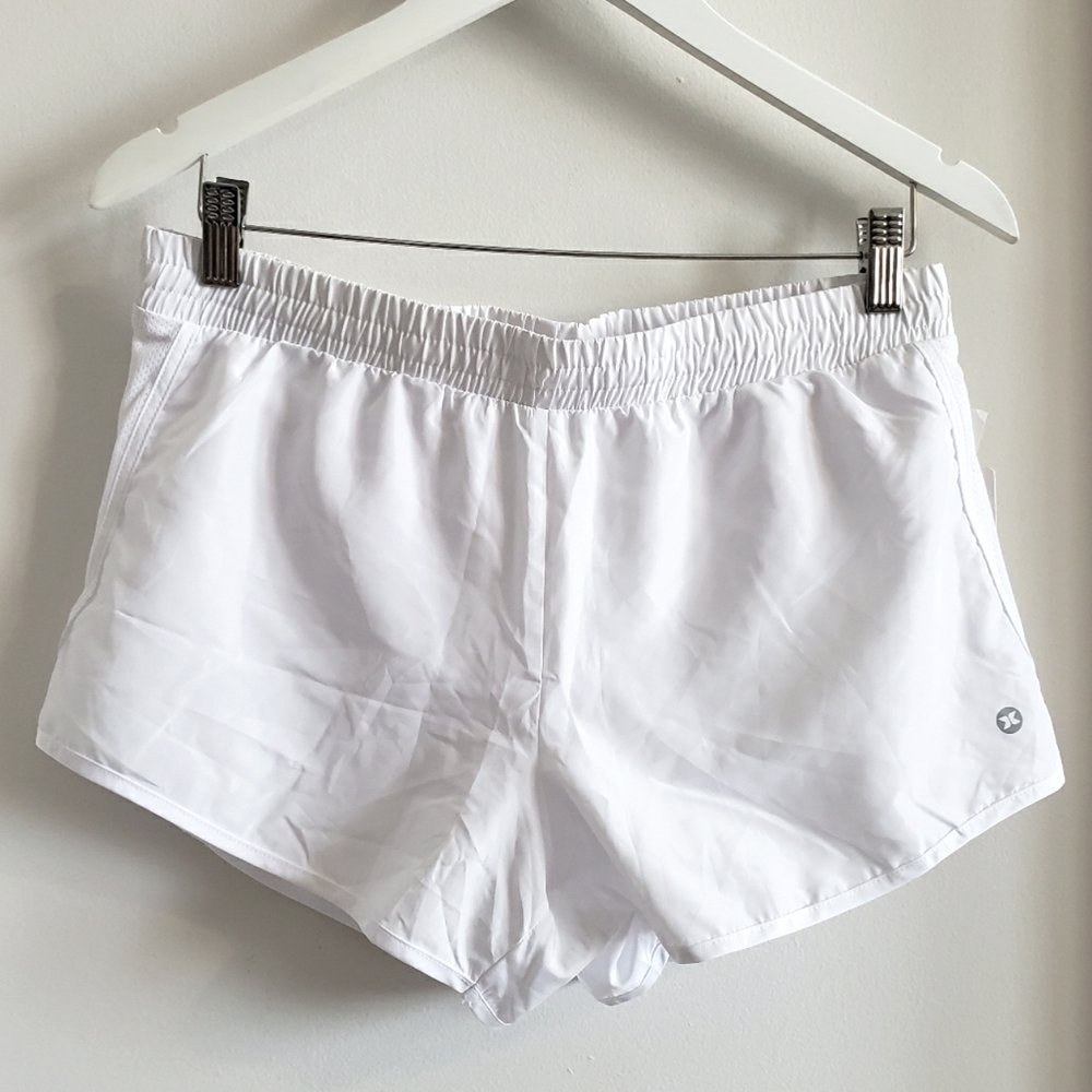 RBX Athletic White Shorts Panty Lined Wicking Flexibility Fade Resistant W-M NWT